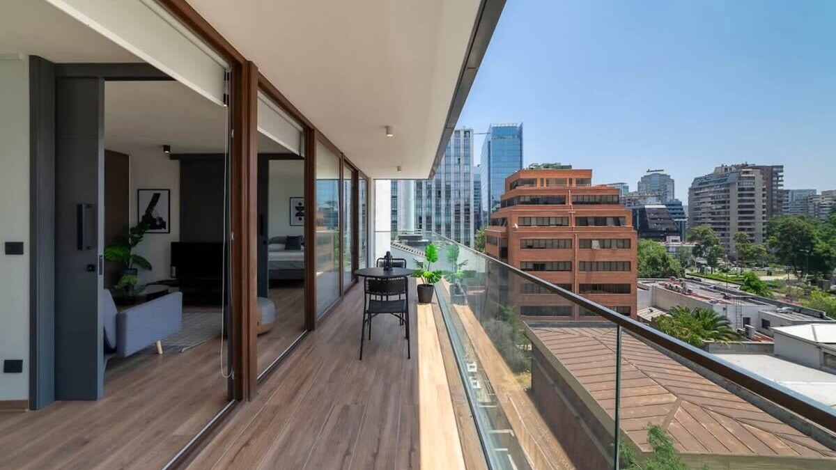 Santiago Apartment | Exclusivity and comfort steps away from the metro