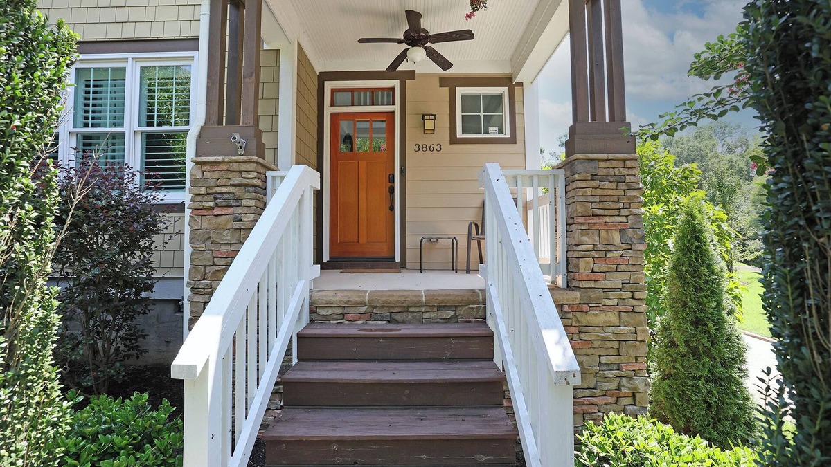 Durham House | Exec Townhome W/EV Car Charger