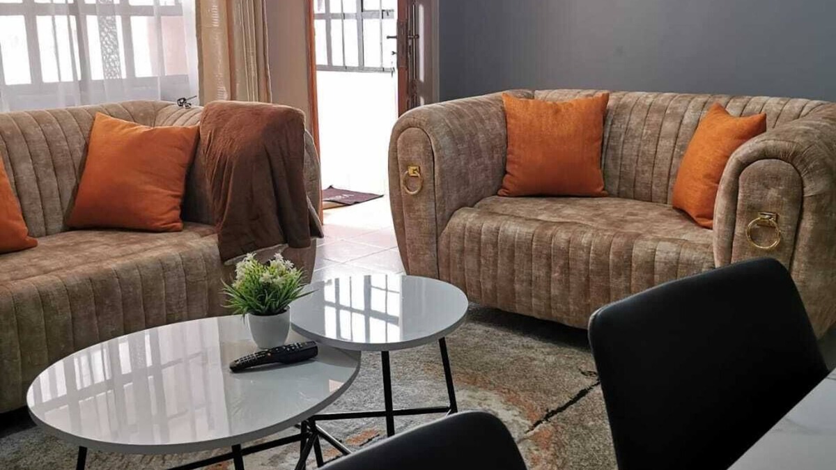 Eldoret House | Executive 2 bedroom unit,near the Biggest Mall Rupa mall with 1 bedroom ensuite