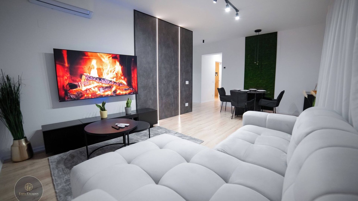 Sector 2 Apartment | Executive 2BR Apartment Sleeps 4 Near Promenada Mall with Balcony and Fast WiFi