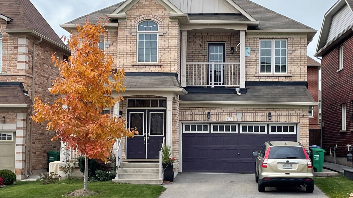 Brampton House | Executive 4 Bed 3.5 Bath full house