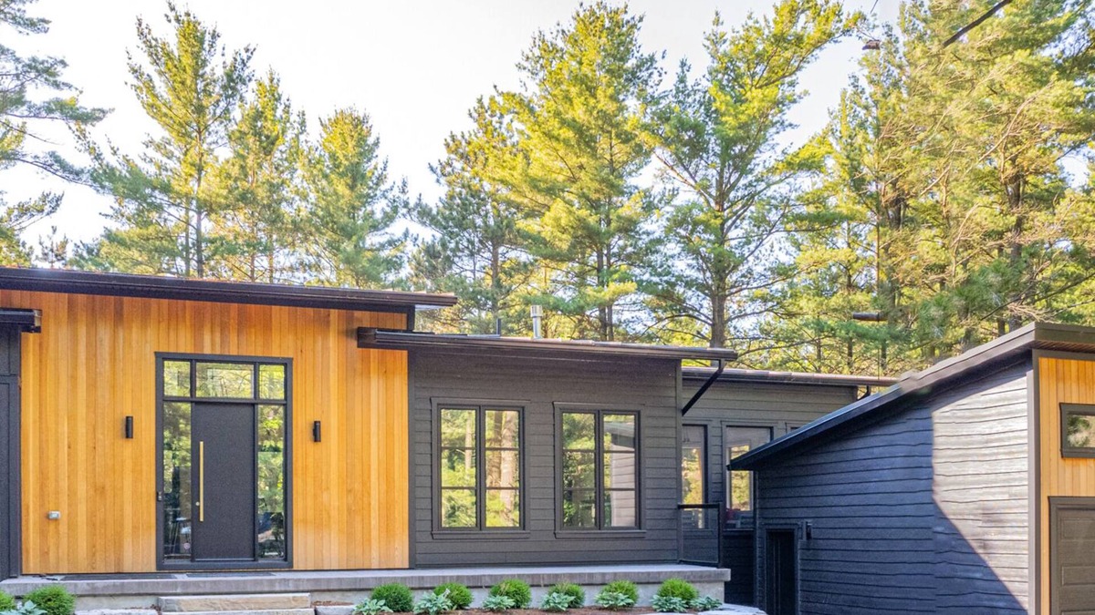 Grand Bend Villa | Executive 5 BED Luxury Beach House-BEACH O' PINES, Grand Bend