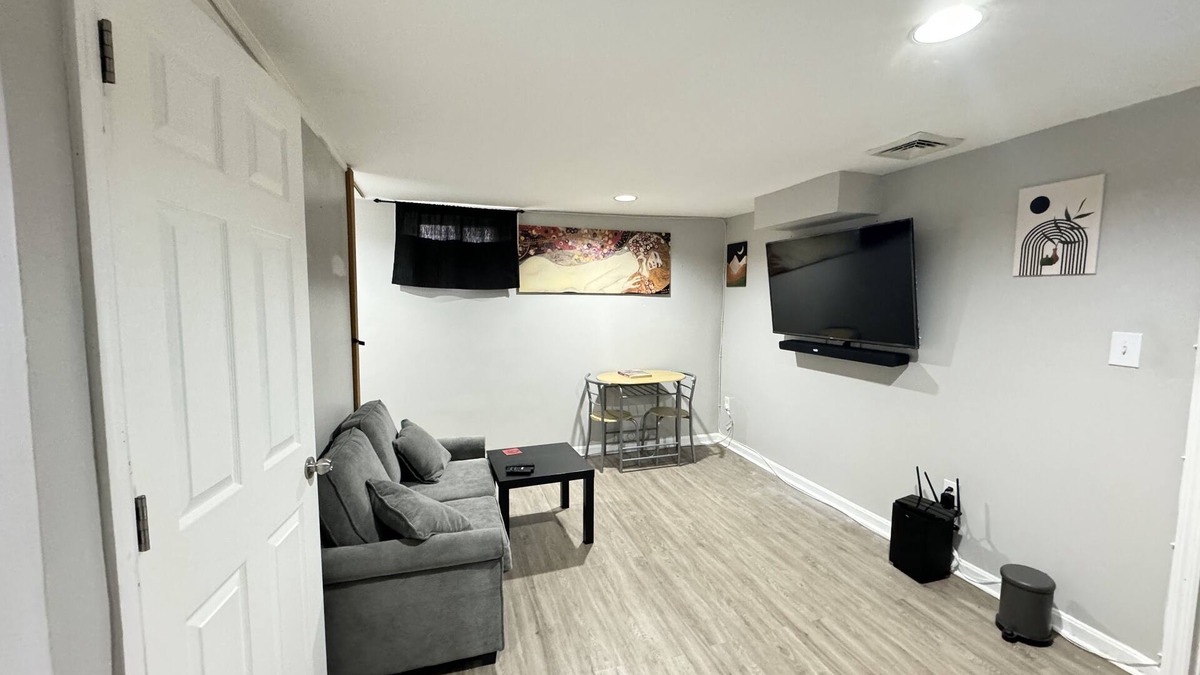 Rognel Heights Apartment | Executive Apartment at Uplands