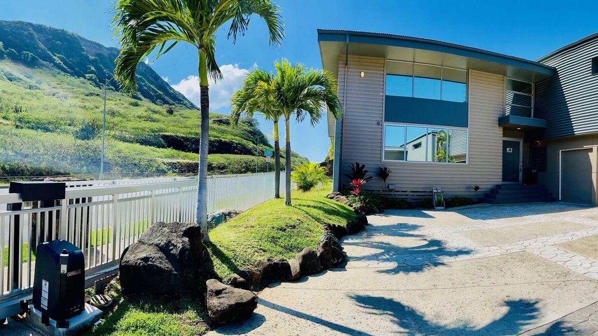 Hawaii Kai House | Executive Balinese Vacation Home in Hawaii Kai