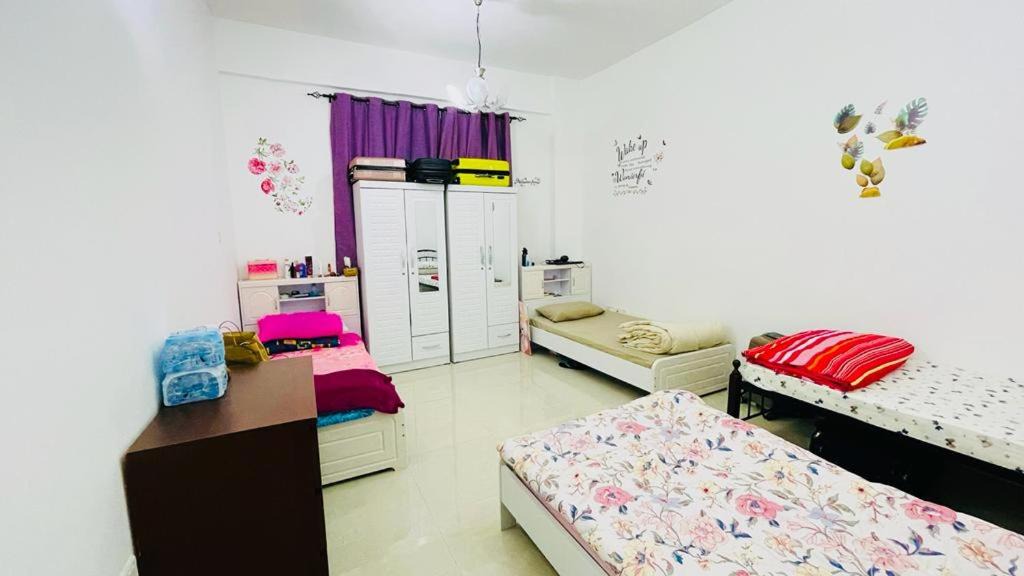 Al Mankhool House | Executive Bedspace only For Ladies