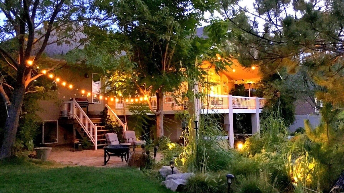 Draper House | Executive Family home in upscale area