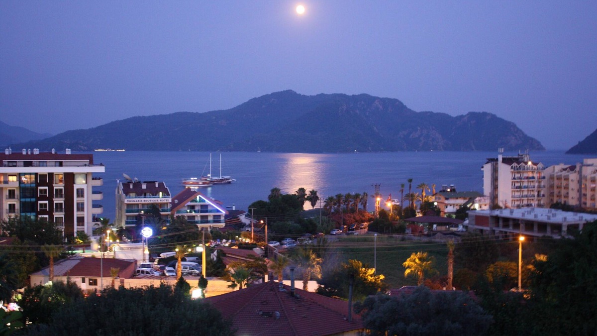 Marmaris City Center Apartment | Executive Furnished Apartment Flat
