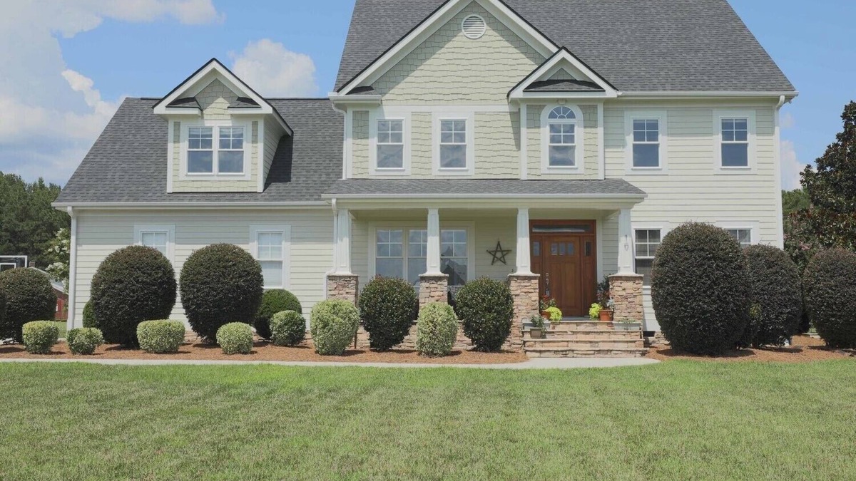 Youngsville House | Executive Home on over an Acre of Land. Country Living at its Best.