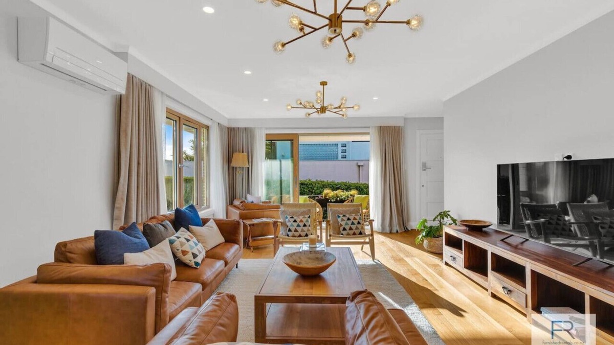 Orakei House | Executive Home on Paritai