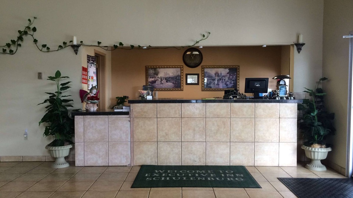 Schulenburg Hotel | Executive Inn & Suites Schulenburg
