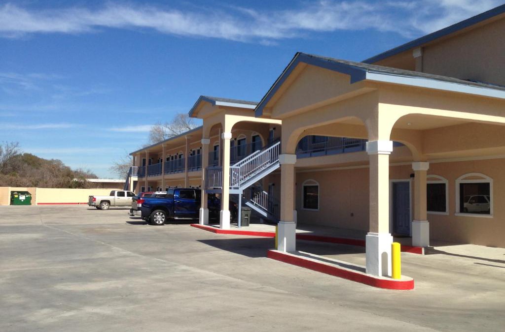 Dayton Hotel | Executive Inn