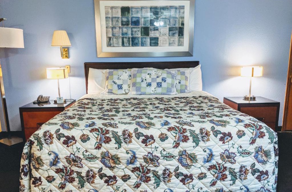 Thomson Hotel | Executive Inn