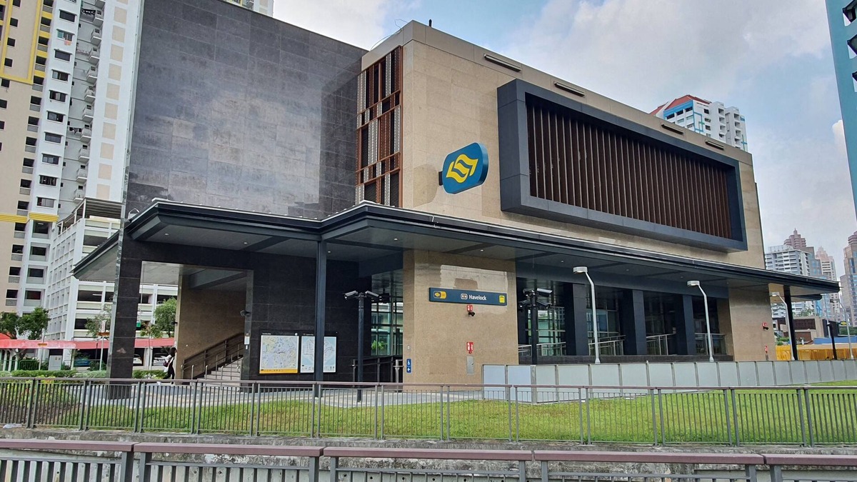 Singapore River Apartment | Executive Studio | at Robertson Quay | 200 m from Havelock MRT |
