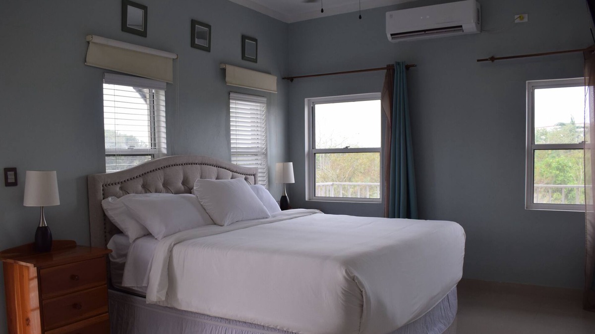 Armenia Apartment | Executive Suite, Fully Furnished Luxury Apartments