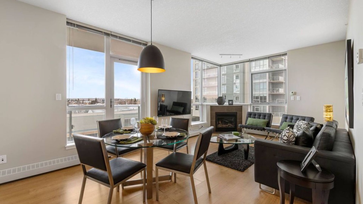 Rosscarrock Condo | Executive Suite with pool and amazing view