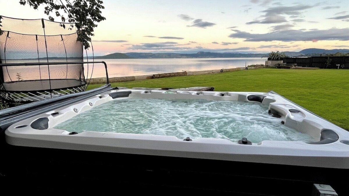 Ngongotaha House | Exhale Rotorua: Cozy Lakeside Oasis