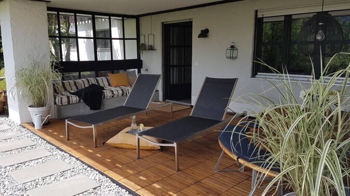Immenstadt im Allgaeu Apartment | Exklusiver Souterrain - Zentral, Ruhig mit Großer Terrasse, Sauna und Bergblick