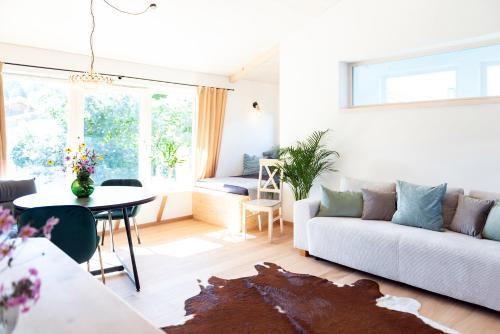 Oberwarngau Apartment | Exklusives Design-Apartment & Sauna