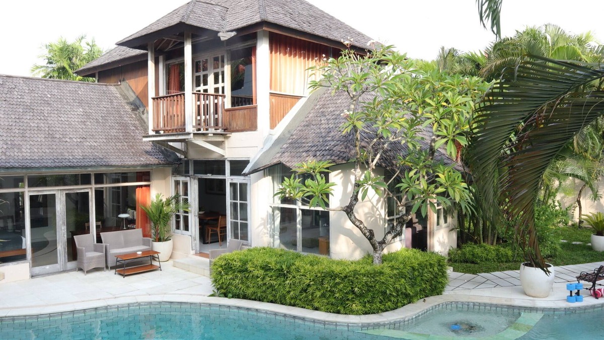 Central Seminyak Villa | Exotic Villa Seminyak , 4bdr/4 Bathroom , huge pool