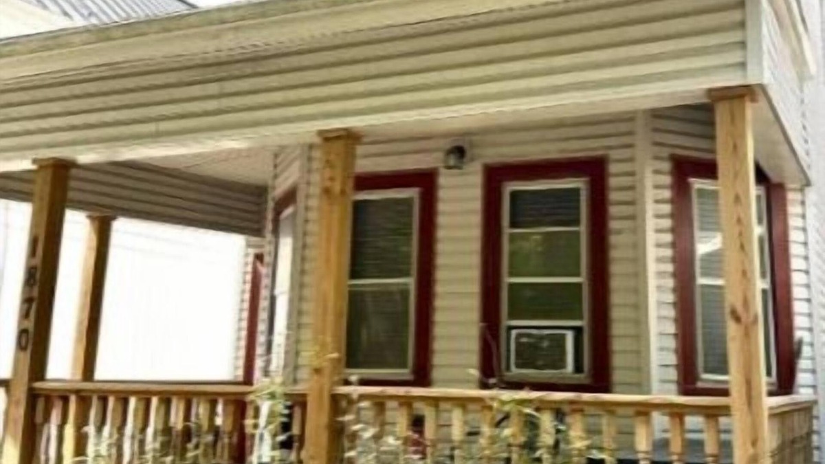 Ohio City House | Expansive Charm in Every Corner