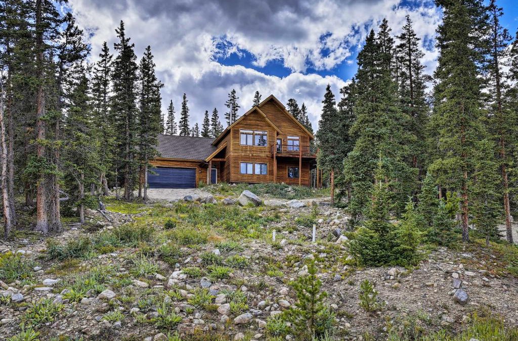 Valley of the Sun House | Expansive Fairplay Cabin with Wraparound Deck!