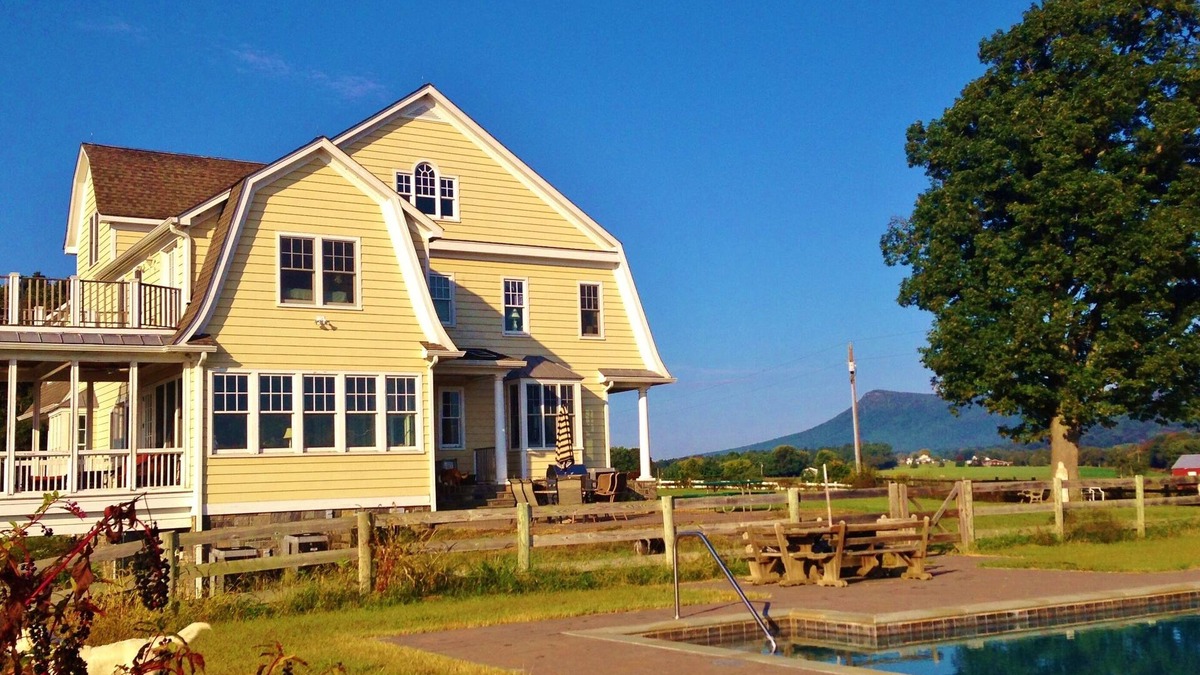 Elkton House | Expansive View Of The Blue Ridge Mountains, The Valley And The Shenandoah River
