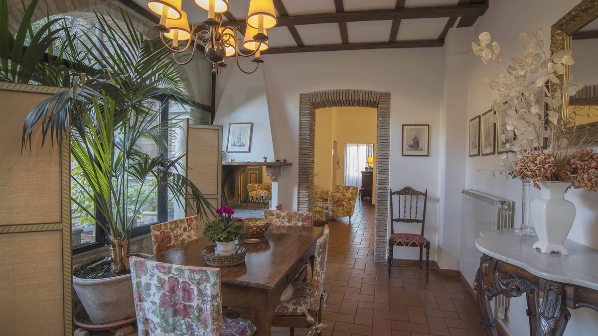 Proceno Apartment | Experience a breathtaking vacation in a castle, restaurant,stunning views