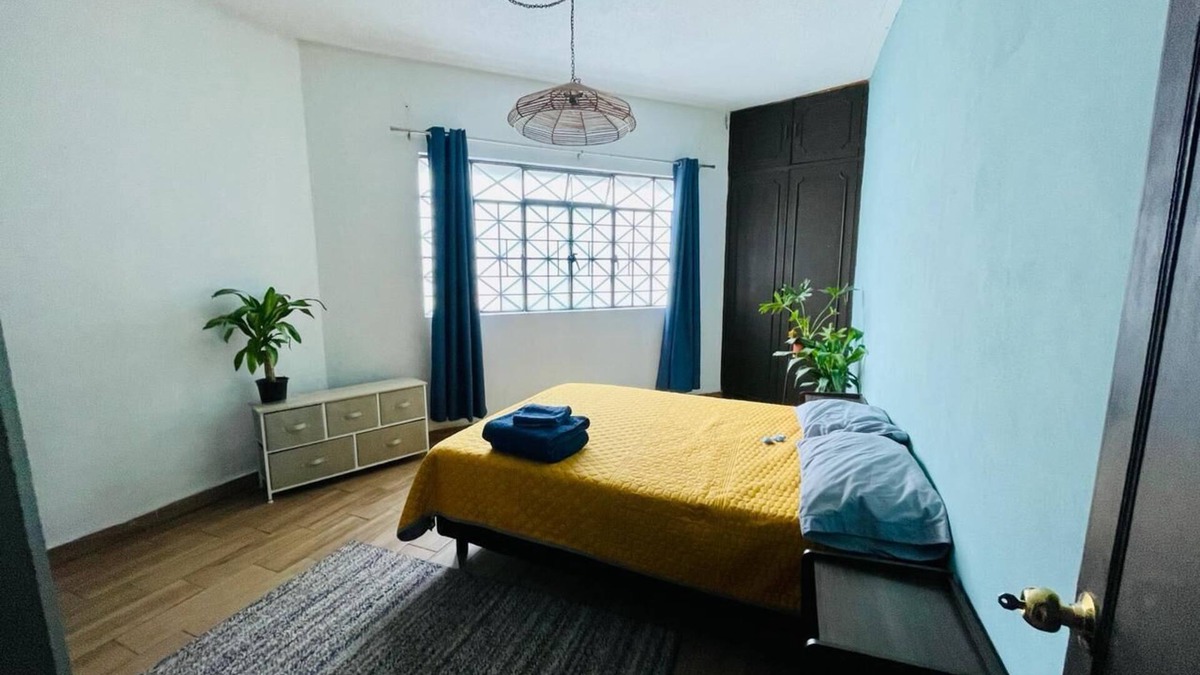 Ixtapalapa House | Experience comfort at our lovely 1-bed apartment near Foro Sol in Mexico City