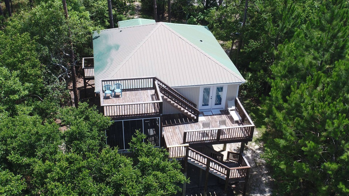 Dauphin Island House | Experience coastal charm at the Z House, a cozy 2 BR retreat in Dauphin Island, birders paradise!