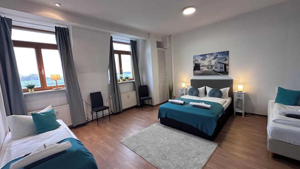 Rostock Apartment | "Experience Coastal Comfort: Hafenkante Apartment in Rostock Awaits!"