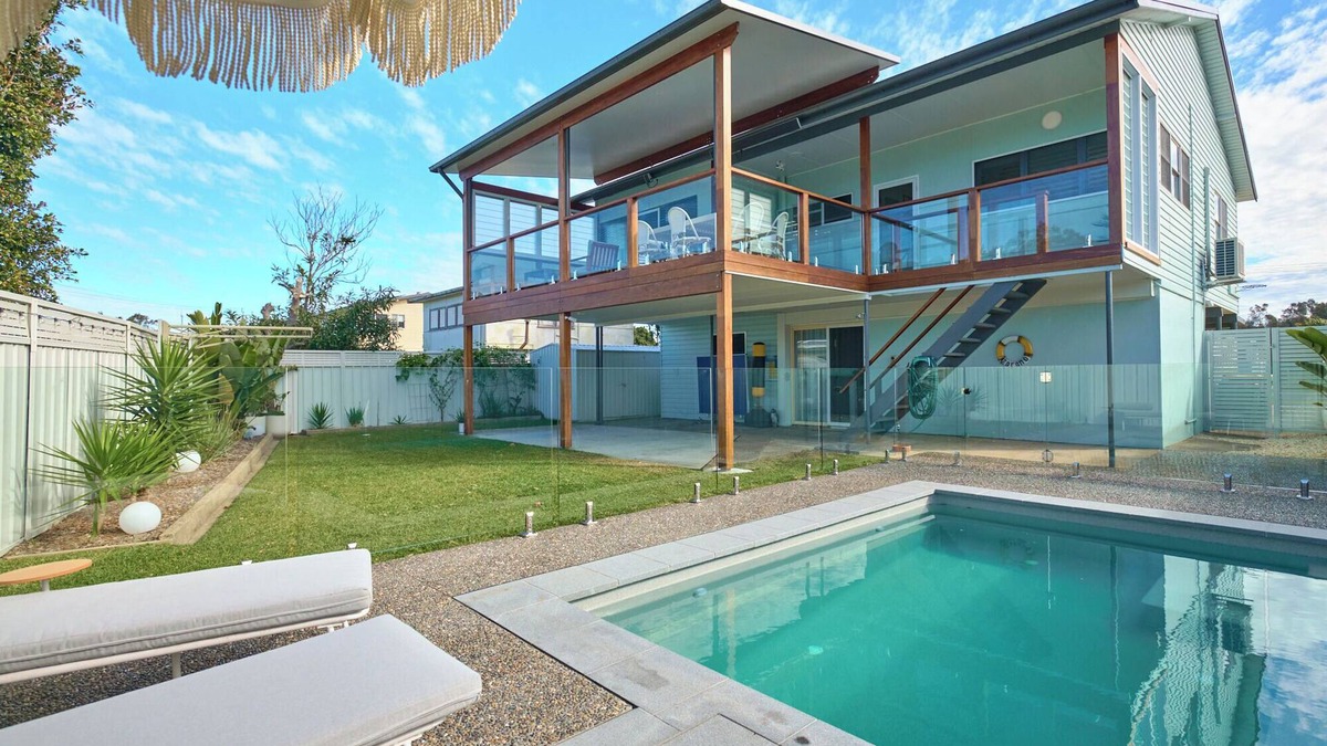 Harrington House | Experience Comfort and Convenience at This Enchanting Holiday Retreat