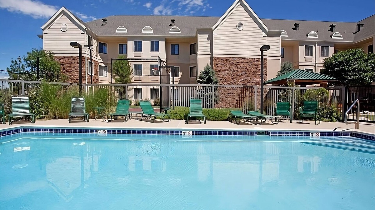 Acres Green House | Experience Denver South! Free Breakfast, Full Kitchen, Pet-friendly Property!