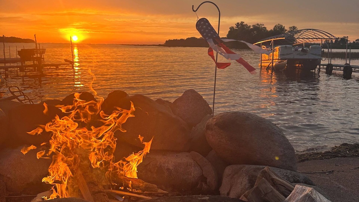 Isle House | Experience Fall fishing on Lake Mille Lacs!