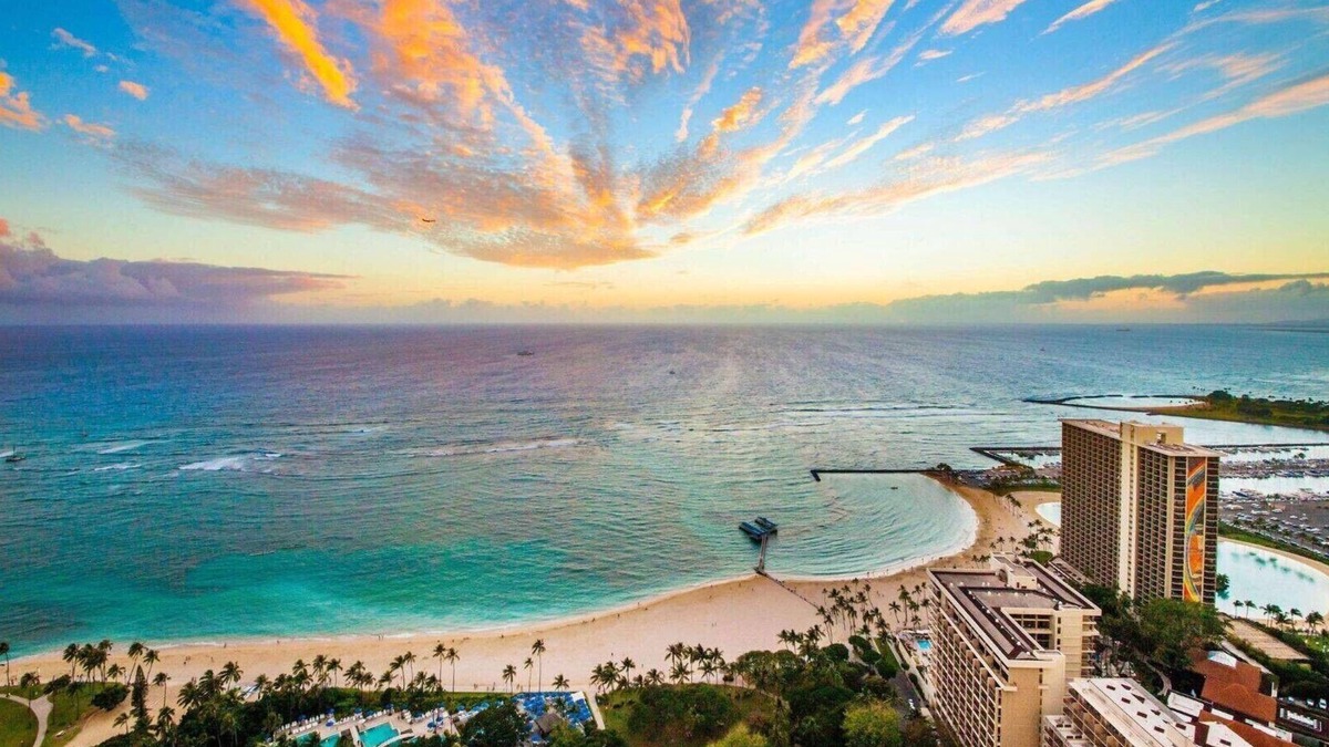 Waikiki Resort | Experience Island Paradise at The Grand Islander by Hilton - 2 Bd. Ocean View