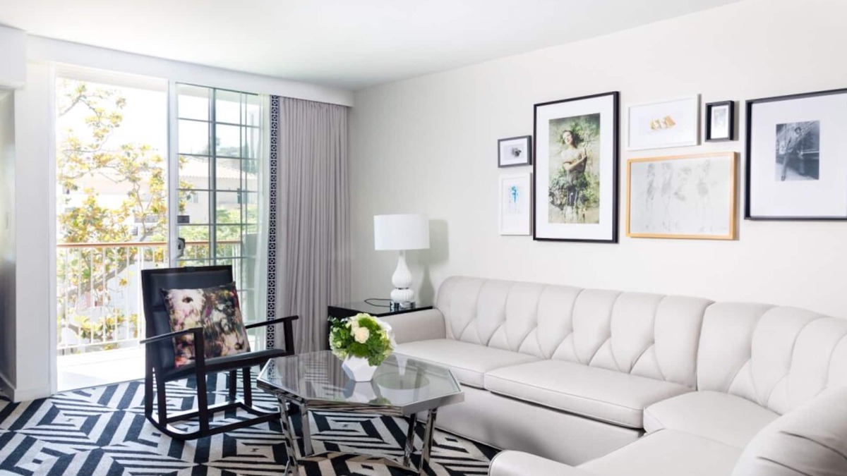 Norma Triangle Hotel | Experience Life at West Hollywood! 2 Modern Units, Balcony, Rooftop Heated Pool!