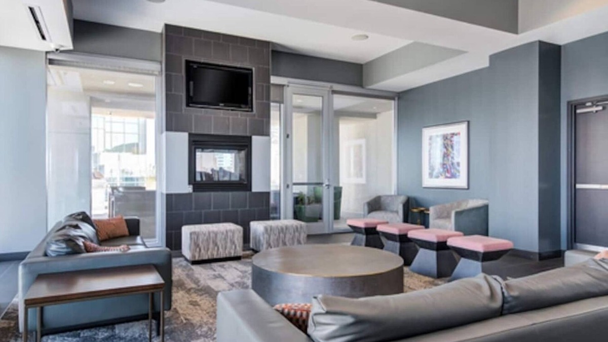 Midtown Apartment | Experience luxury at Royal Escape Midtown, perfectly located for relaxation and adventure. Minutes from top attractions, dining, and corporations, this stylish retreat offers access to a resort-style rooftop pool.