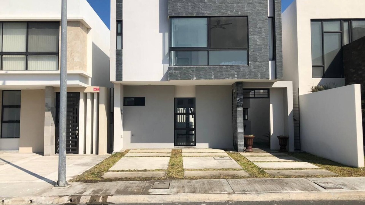 Anton Lizardo House | Experience Mexico, home away from home!