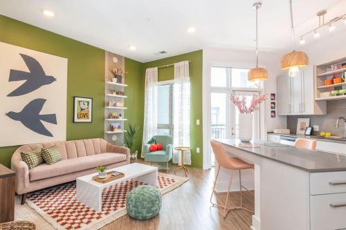 Second Ward Apartment | Experience Modern Comfort at Savoy in Charlotte