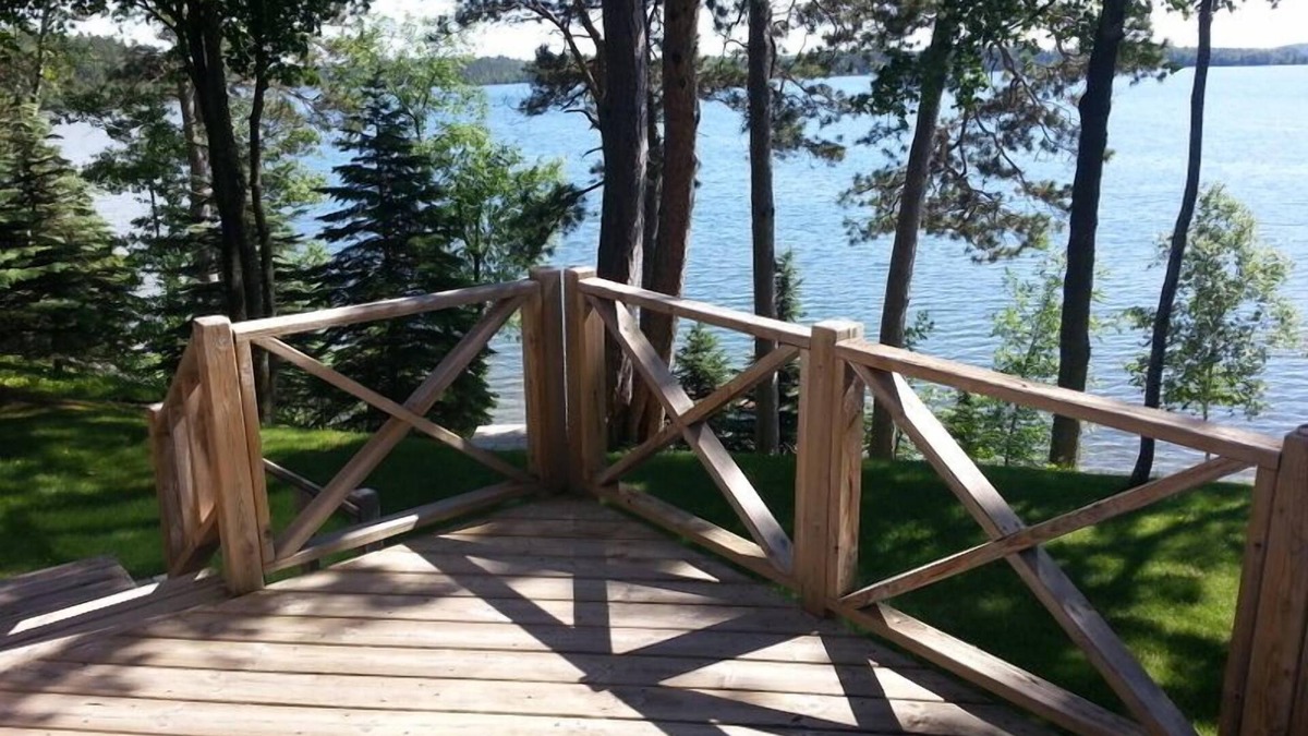 Hackensack House | Experience nature in this tranquil setting on 2.5 acers of lakefront property!