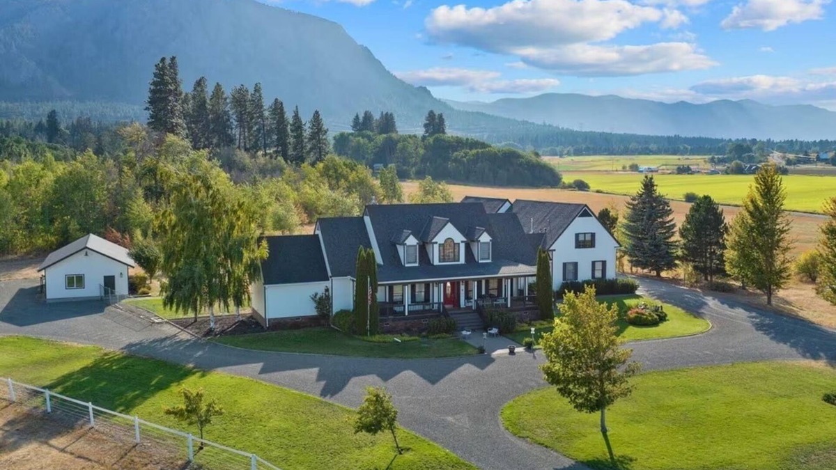 Cle Elum House | Experience Ranch living