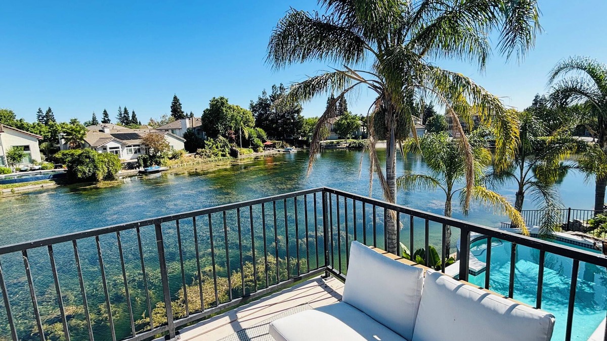 Laguna West-Lakeside House | Experience Serenity: Luxe 4BDR Lake House+25’ Pool