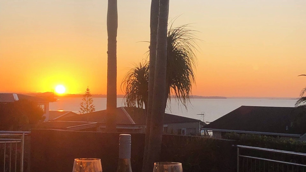 Maraetai Apartment | Experience spectacular elevated sea views and relax on white sandy beaches.