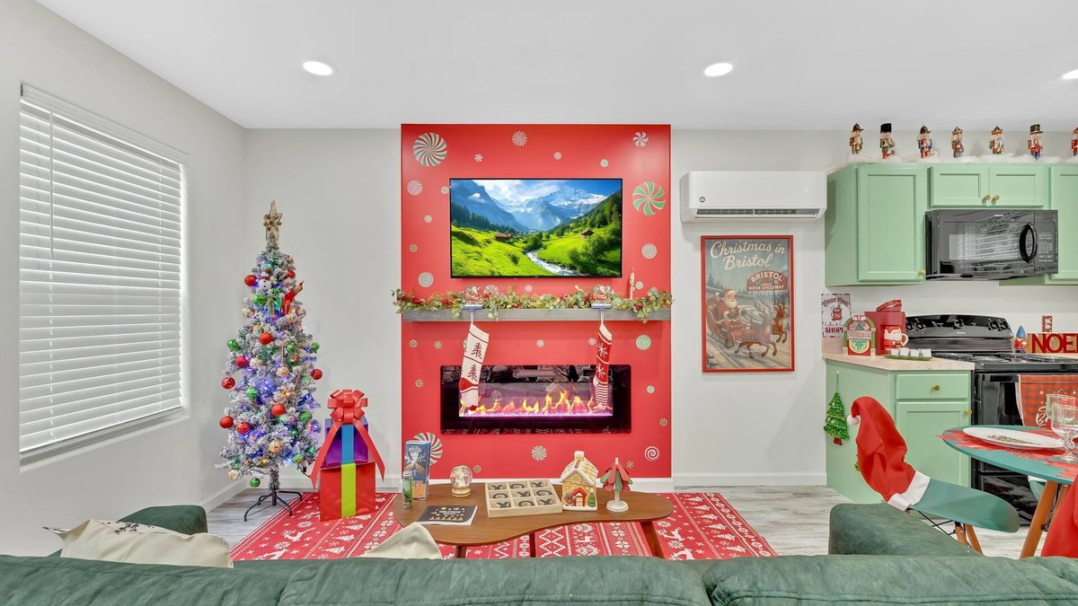 Bristol House | Experience the Magic of Christmas Year-Round at The Mistletoe Manor