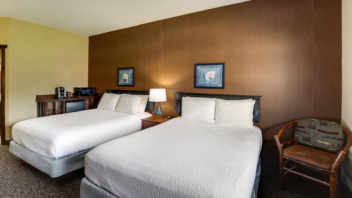 Columbia Hotel | Experience the Rustic Elegance of Stoney Creek! Heated Pools | 2 Units