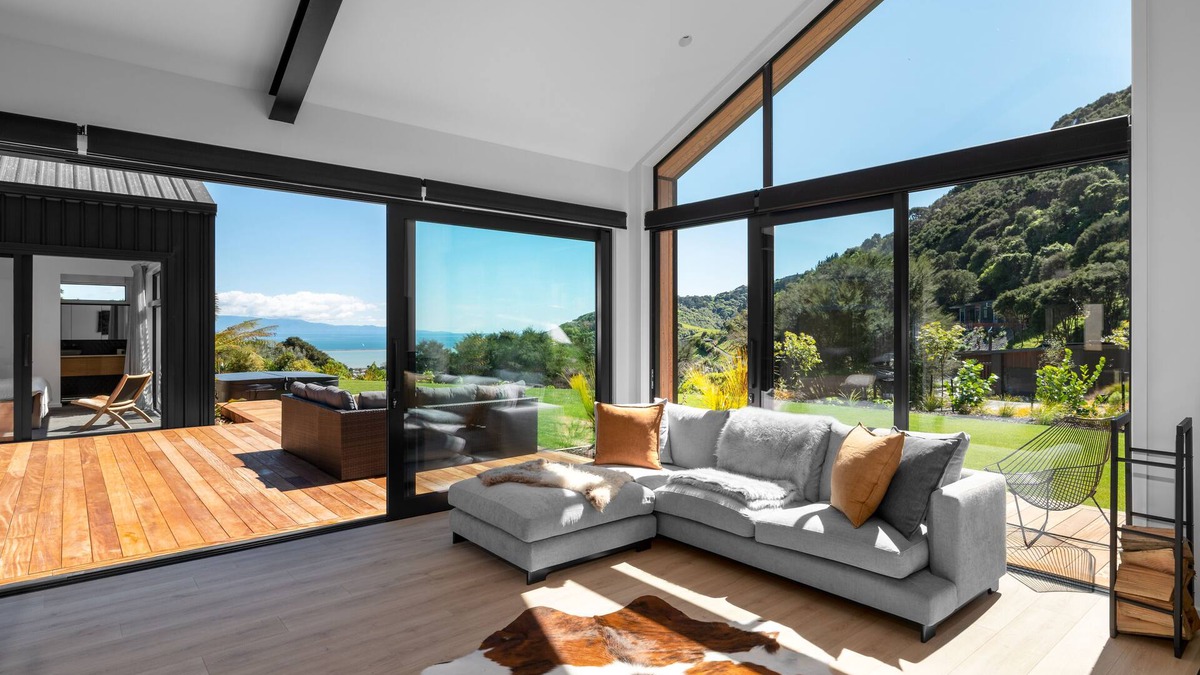 Atawhai House | Experience the Ultimate Getaway at Atawhai Retreat in Nelson, New Zealand