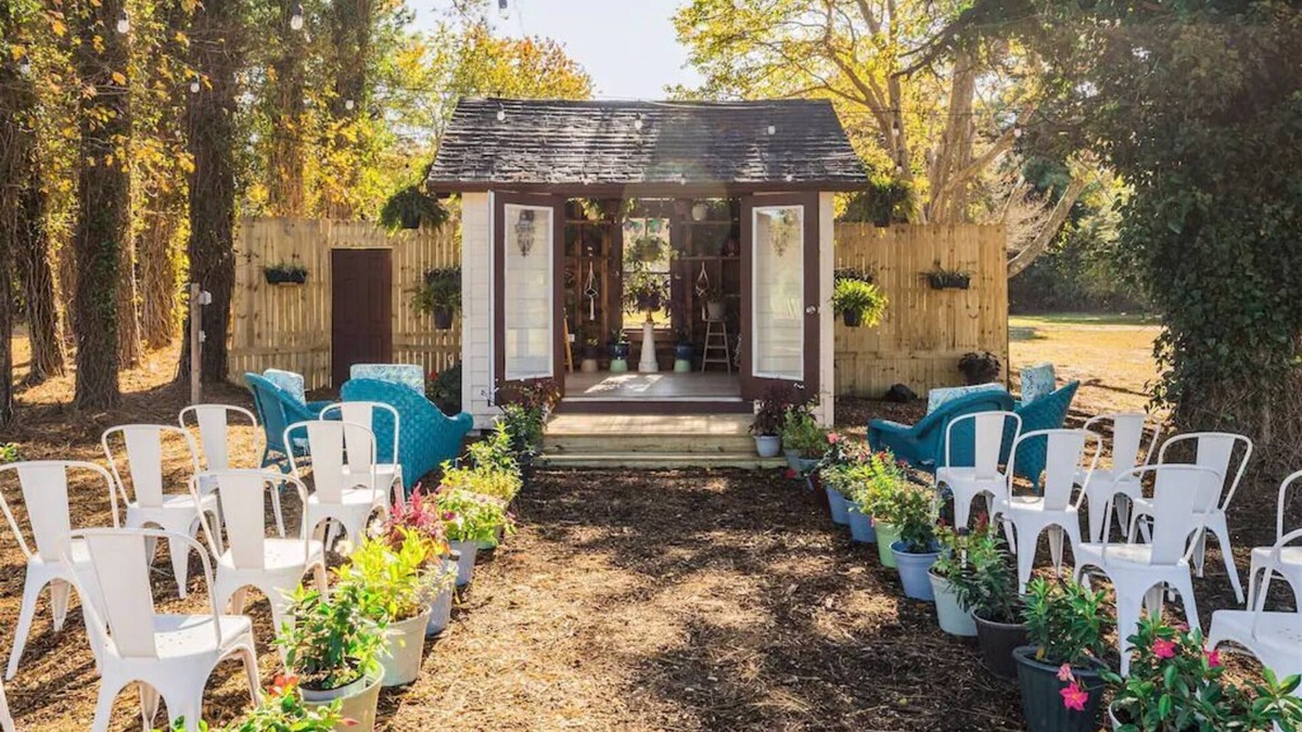 Cape Charles House | Experience Tiny House Weddings & Retreats