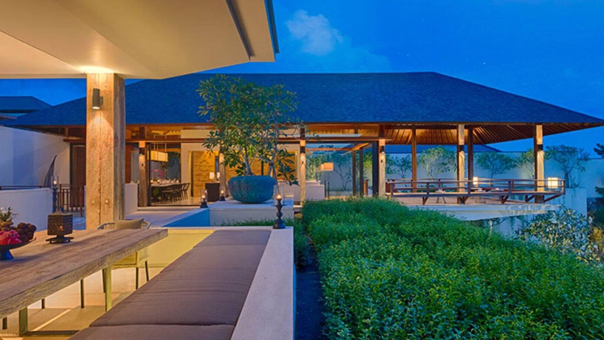 Kutuh Villa | Experience Ultimate Luxury by the Beach – Bali Villa 1129