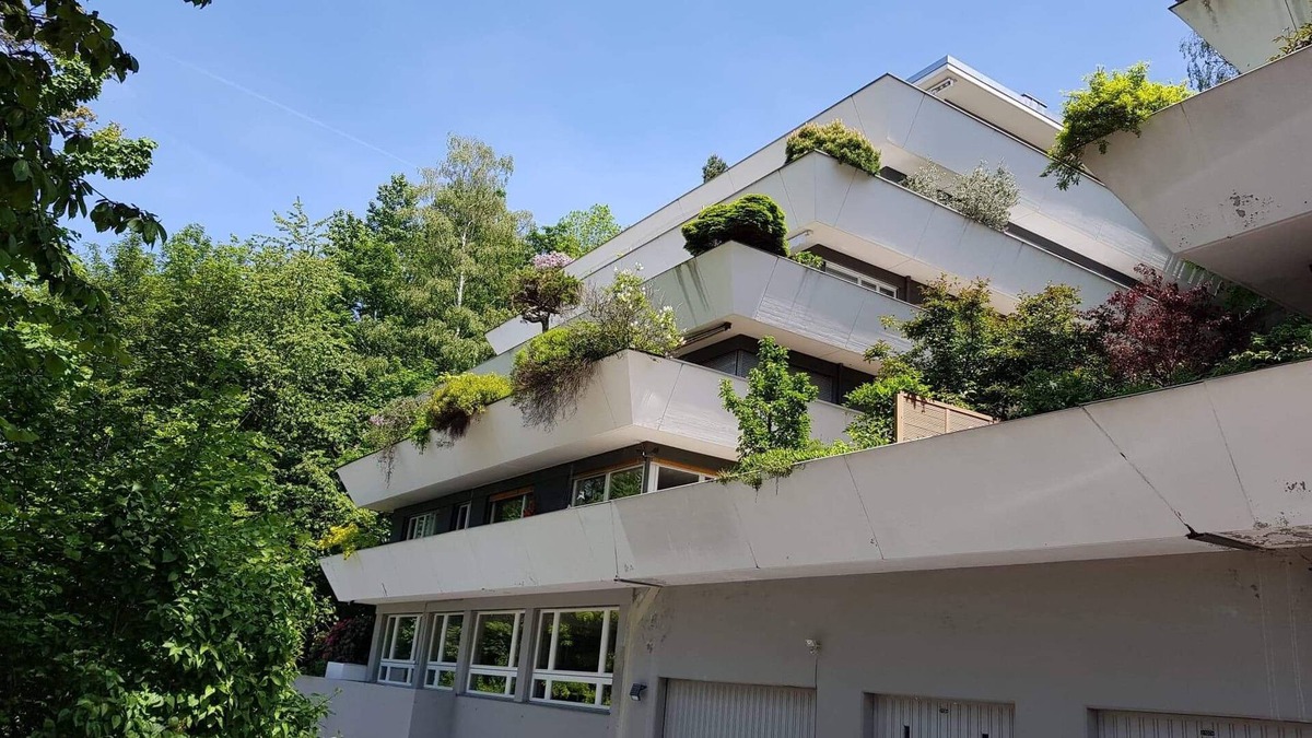 Zug Apartment | Experience very central Zug in a quiet place