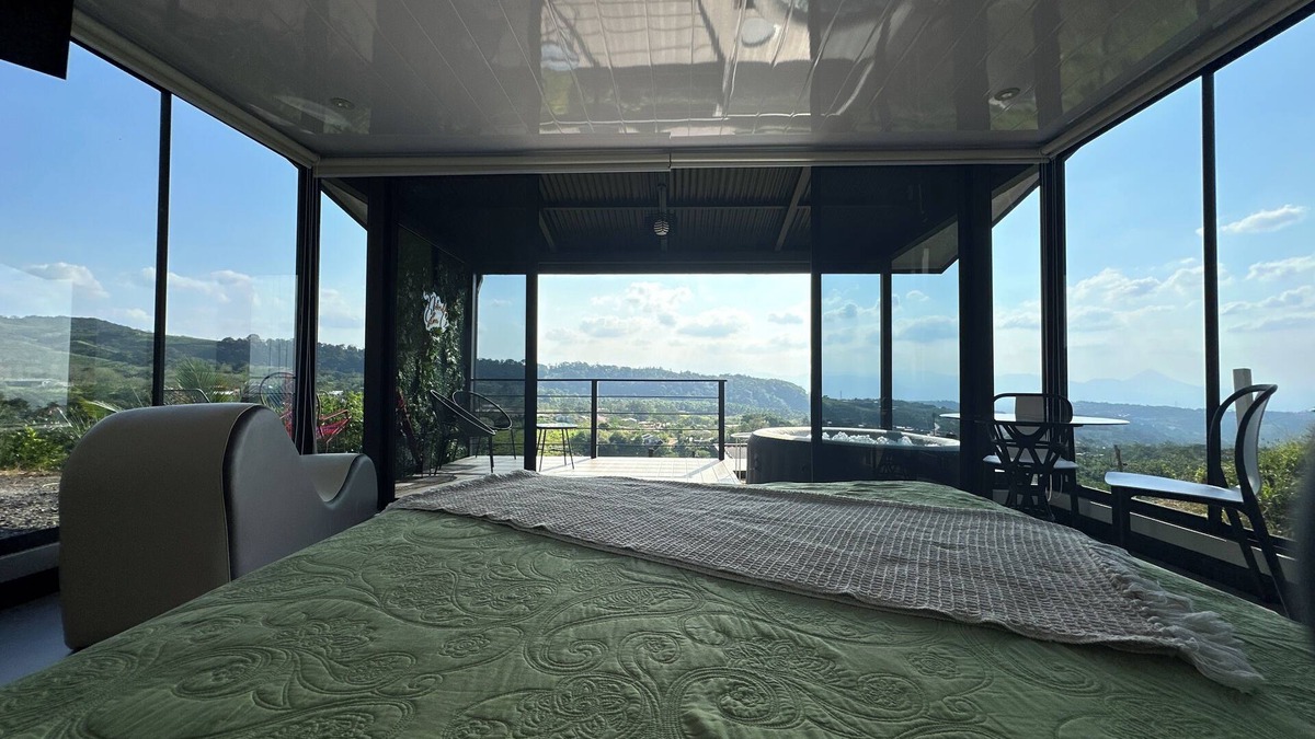 Quesada House | Experiencia Única en Montaña, a tan Solo 8 Minutos de la Ciudad: Natural Glamcr