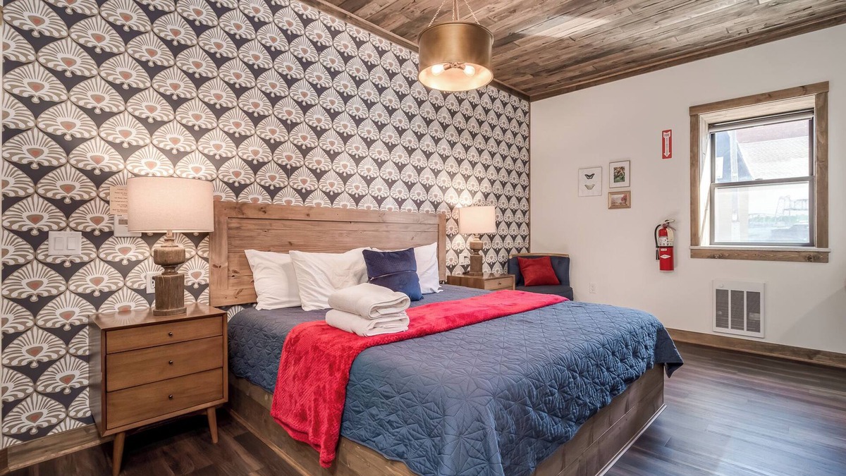 Hastings Hotel | Explore by Day On Foot. Unwind by Night by the Fireplace